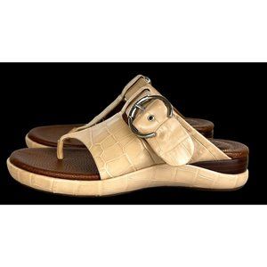 Chloe Neutral Leather WAVE Flat Thong Sandal Mule Croco Emboss Size 38 Italy